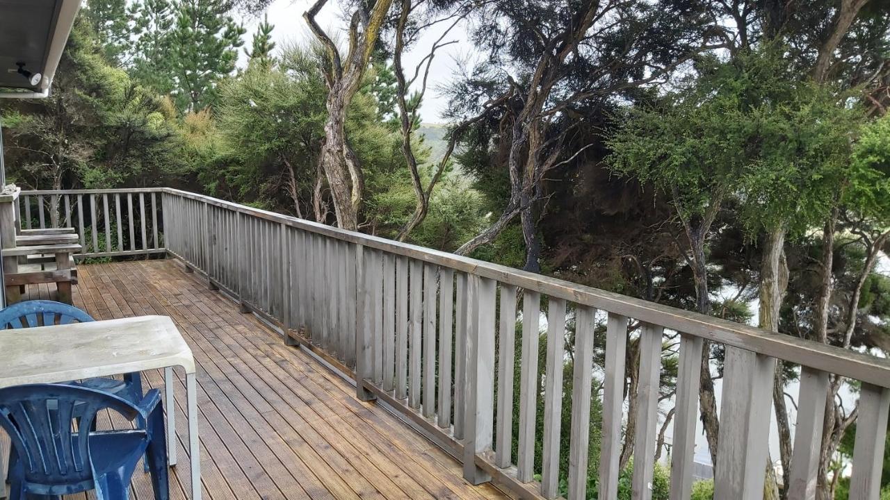 Apartamento Tree House Taieri Mouth Exterior foto